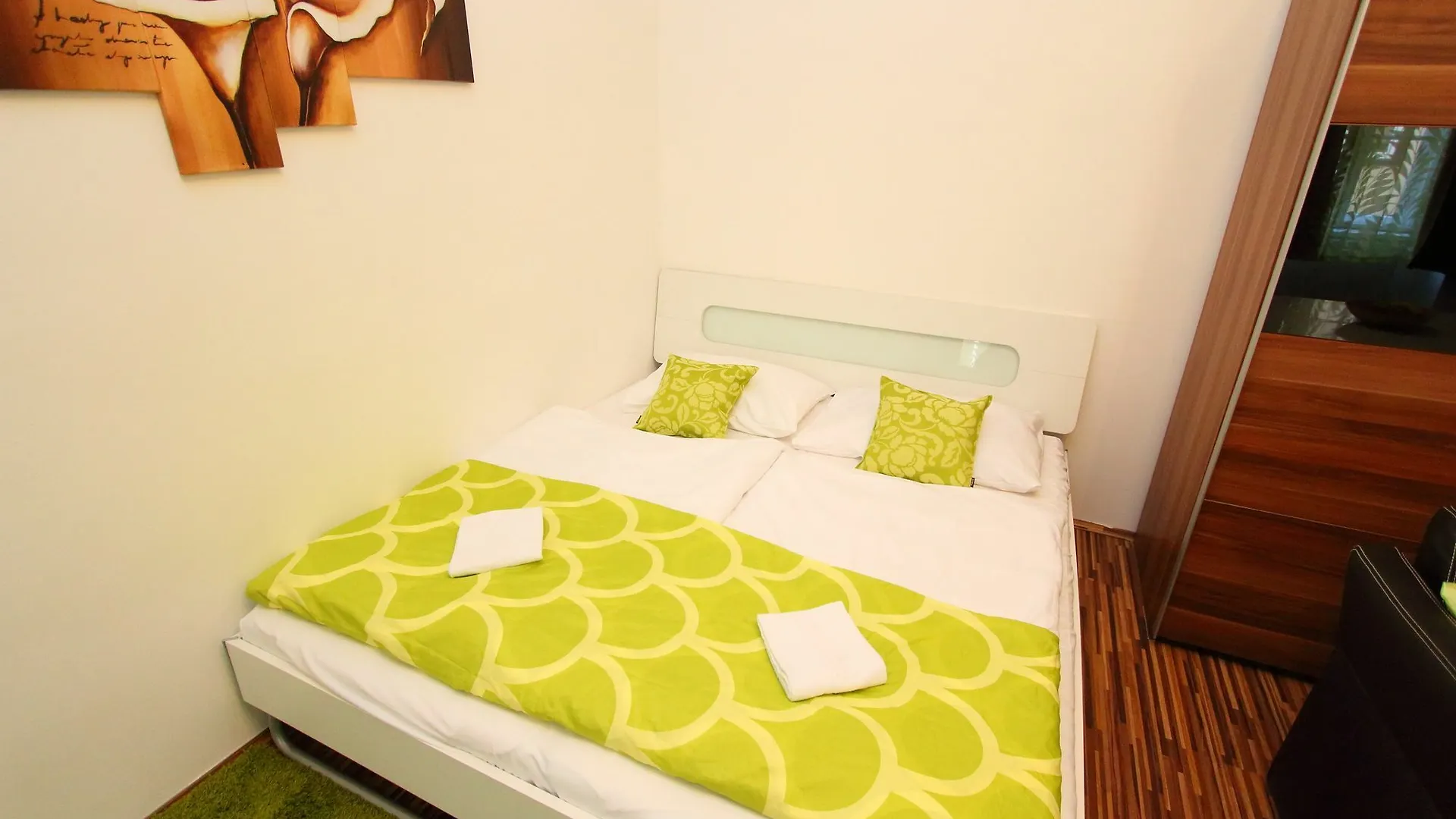 Apartman Checkvienna - Simmeringer Hauptstrasse
